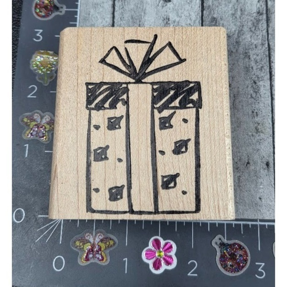 Denami Designs Wrapped Gift Package 1998 Rubber Stamp Wood #D57